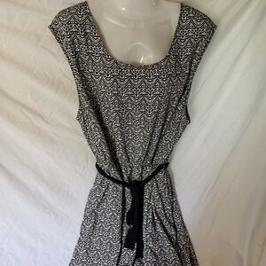 Forever 21 black and white floral dress 3X